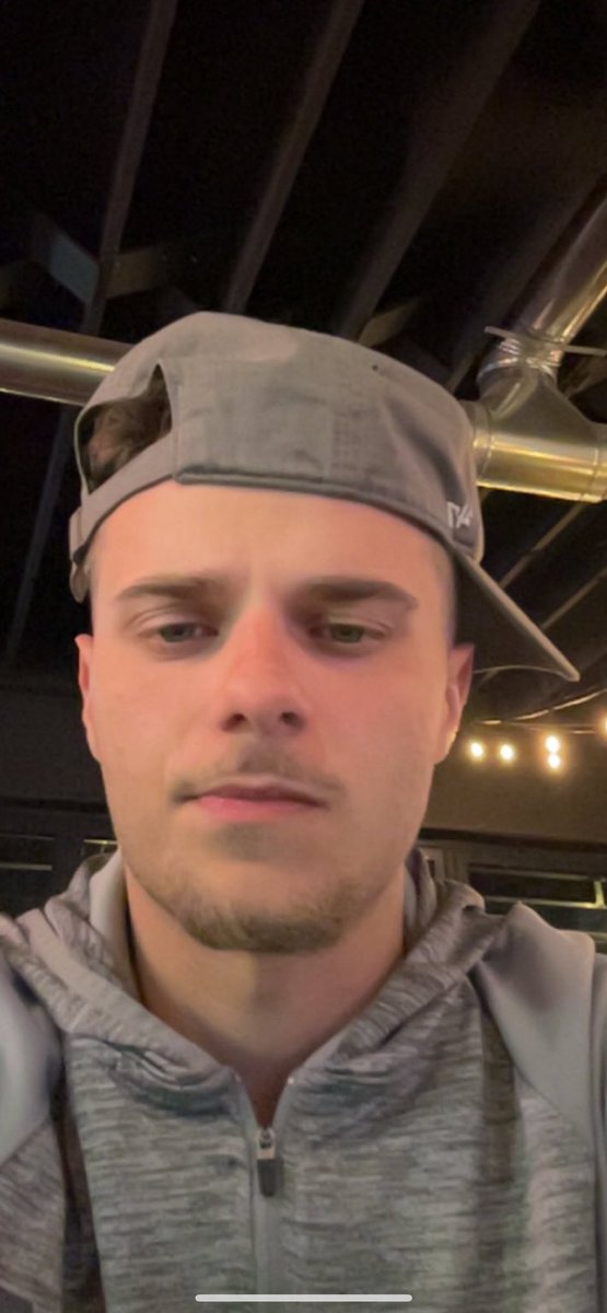 MattyPicks tweet media