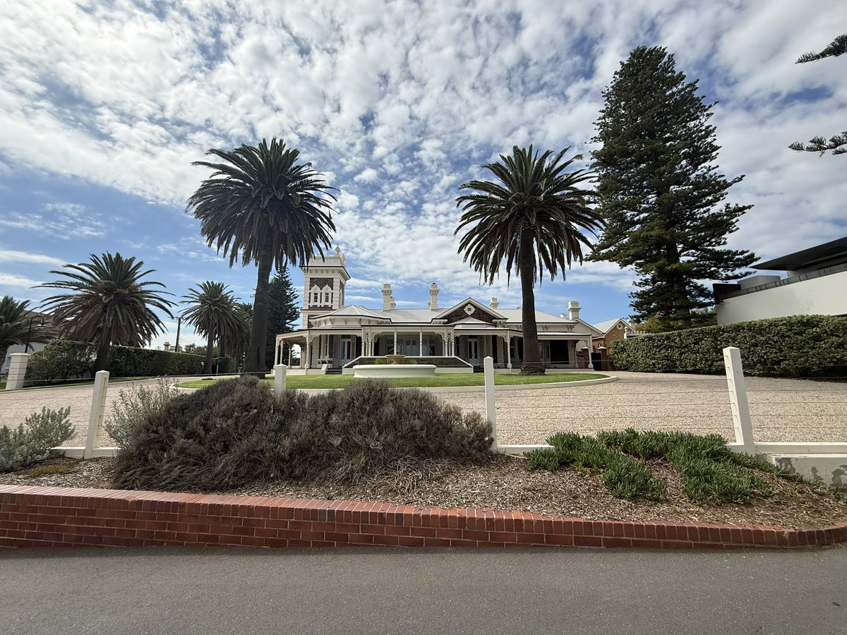 Ex Sergeant Matt B tweet media