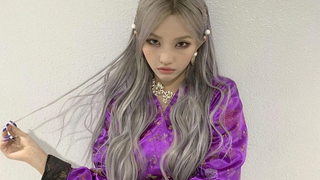 (𝐌)𝙲-𝑄U𝔼𝐄ℕ ⚡ tweet media