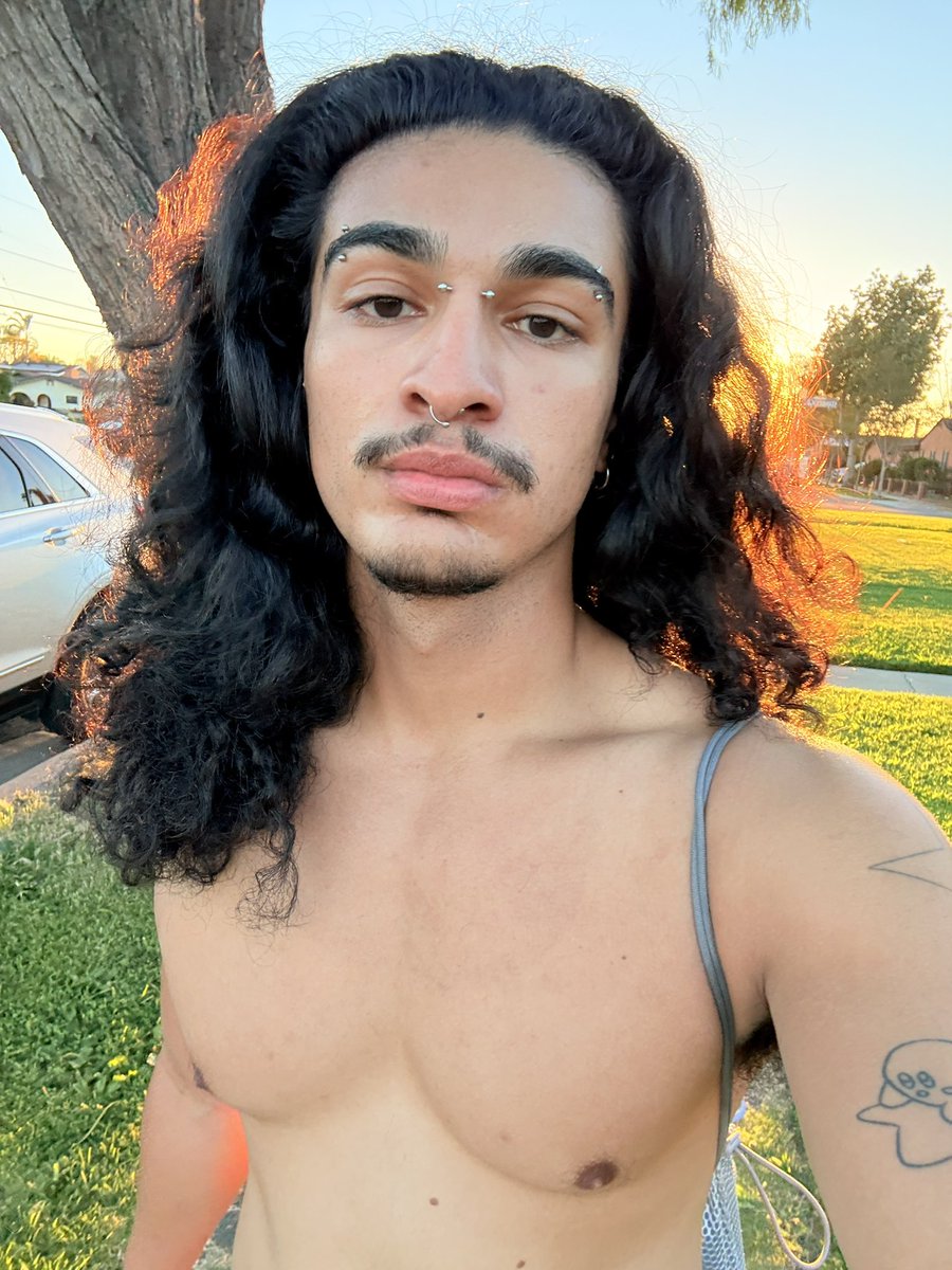 ✮ ˚｡⋆ REDD⋆｡° ✮ tweet media