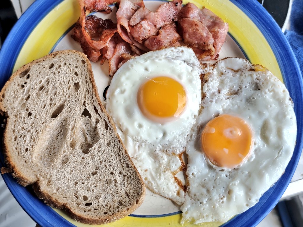 นงนาท นักเขียน 🏳️🌈 tweet media