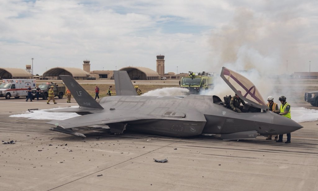 Noureddine نورالدين tweet media