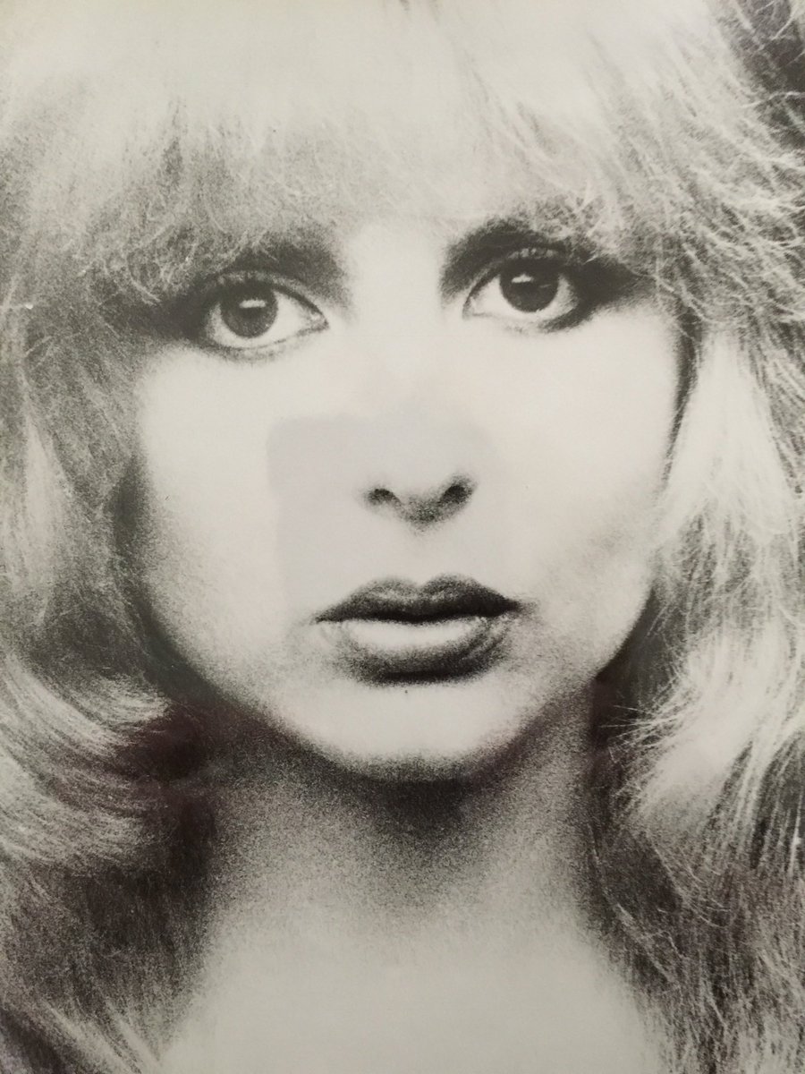 Karen Faye tweet media