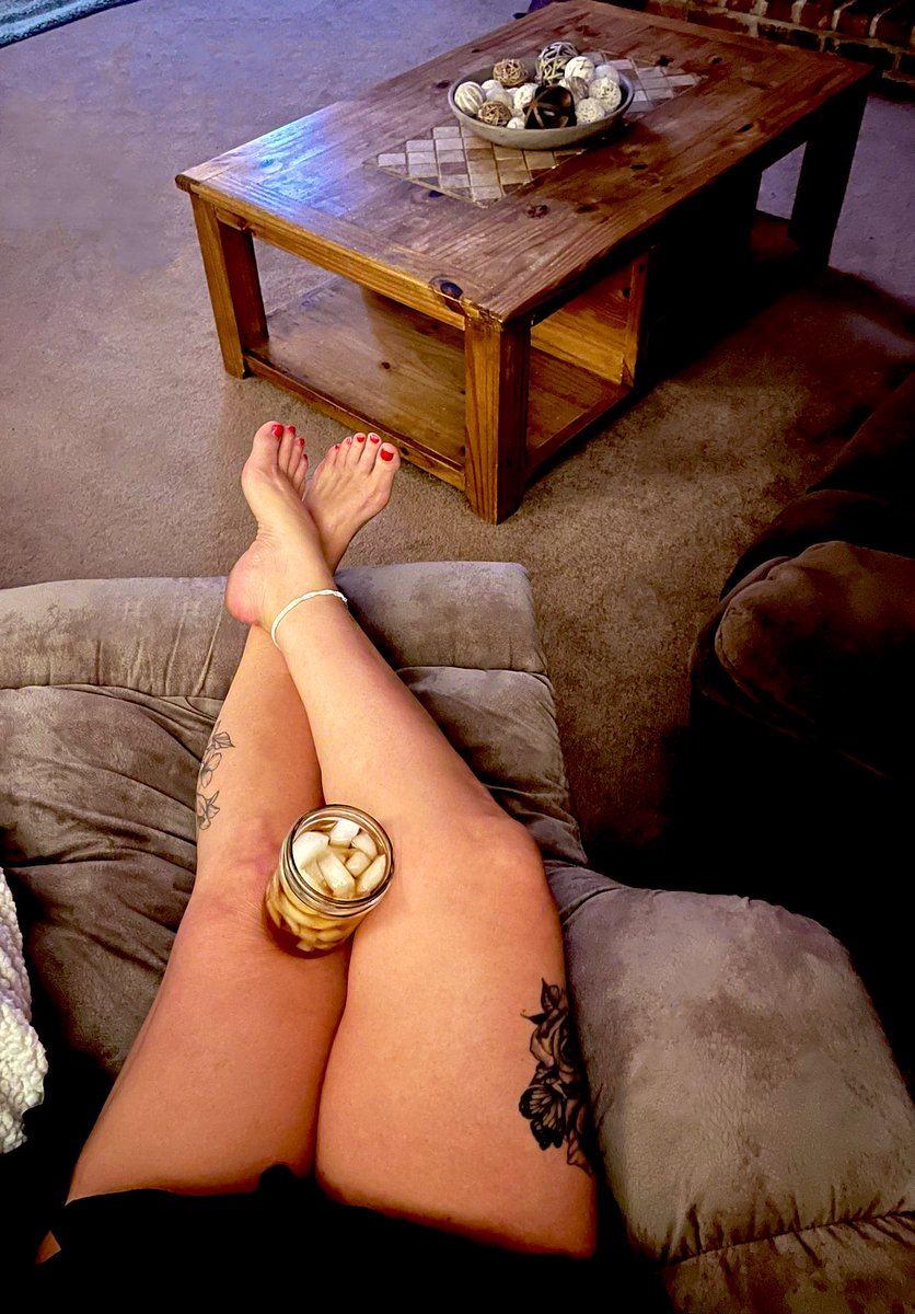 KelzHelzBelz tweet media