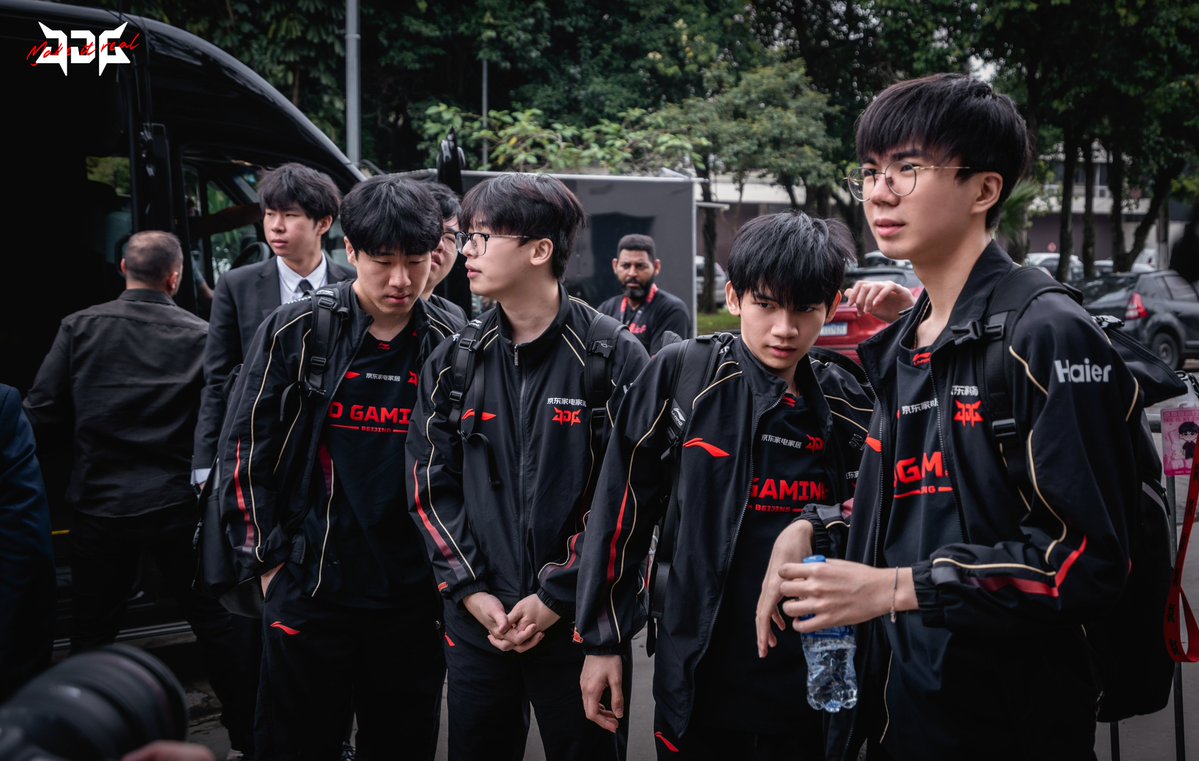 JD GAMING tweet media