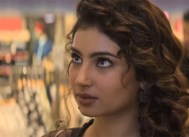 InTheLoop tweet media