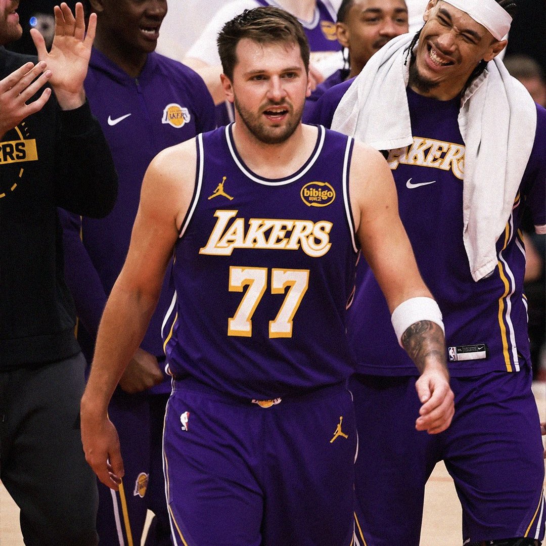 NBA Retweet tweet media