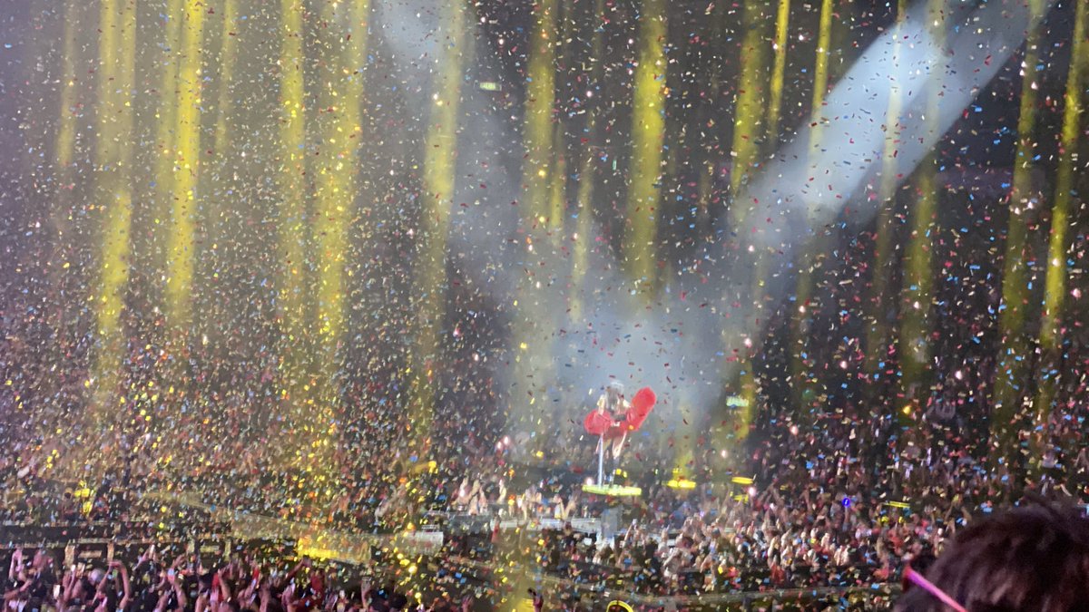 Paola ⋆ 🍋 tweet media