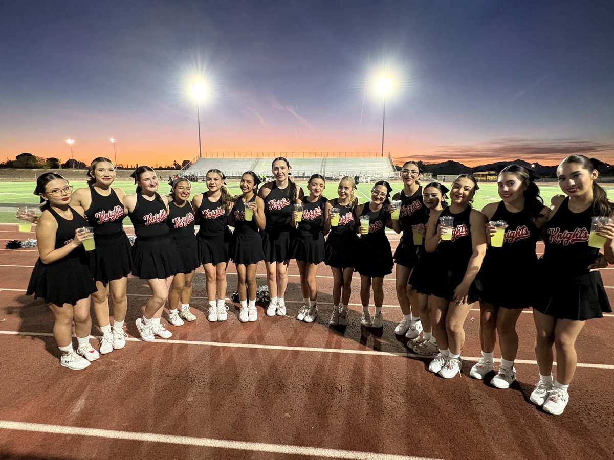 Hanks Cheer tweet media