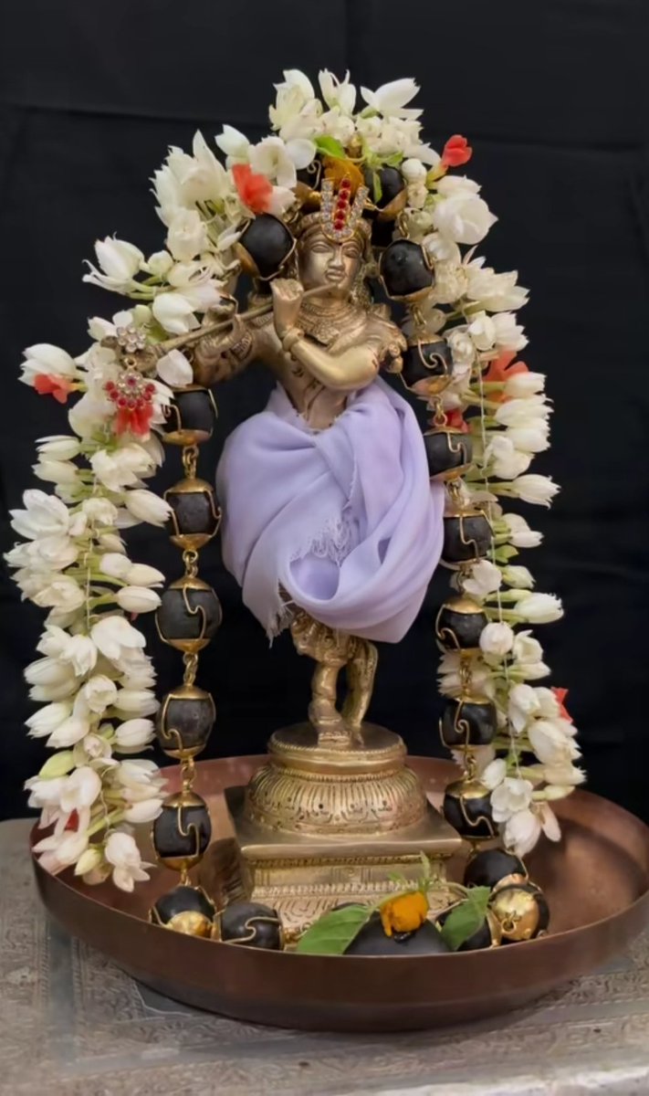 𝐓𝐚𝐫𝐚𝐜𝐡𝐚𝐧𝐝𝐫𝐚 tweet media