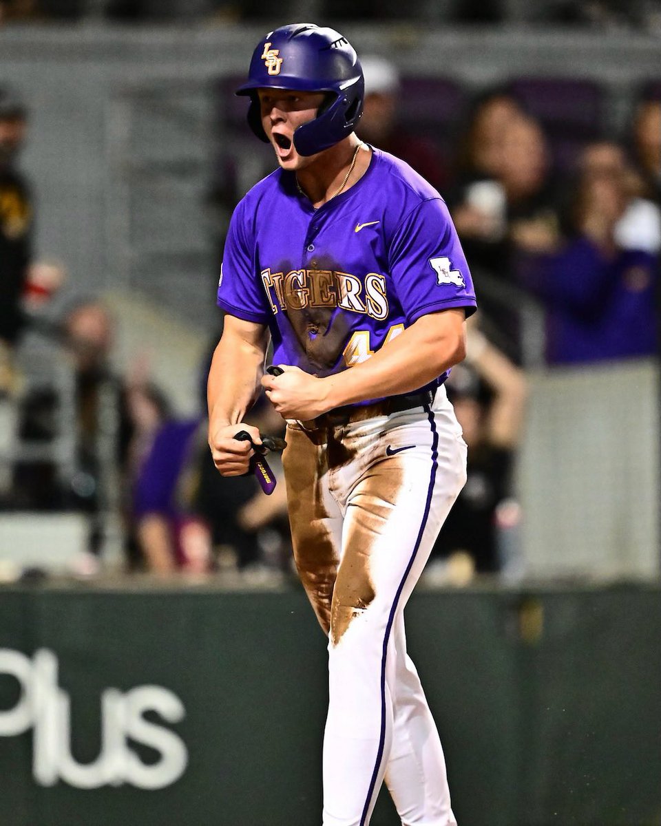 NCAA Baseball tweet media