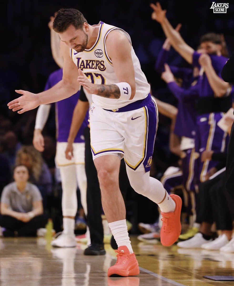 Lane 😶‍🌫️ tweet media