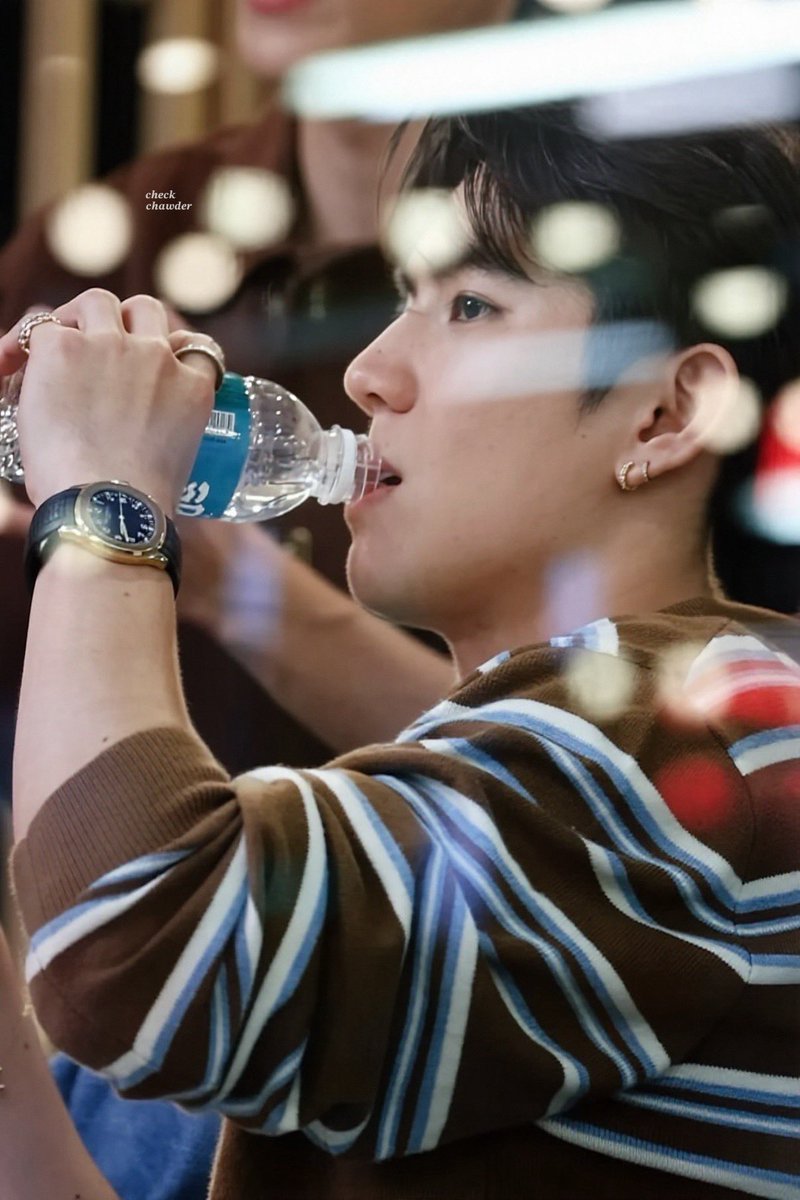 ชาวเด้อ (ไม่อยู่) tweet media