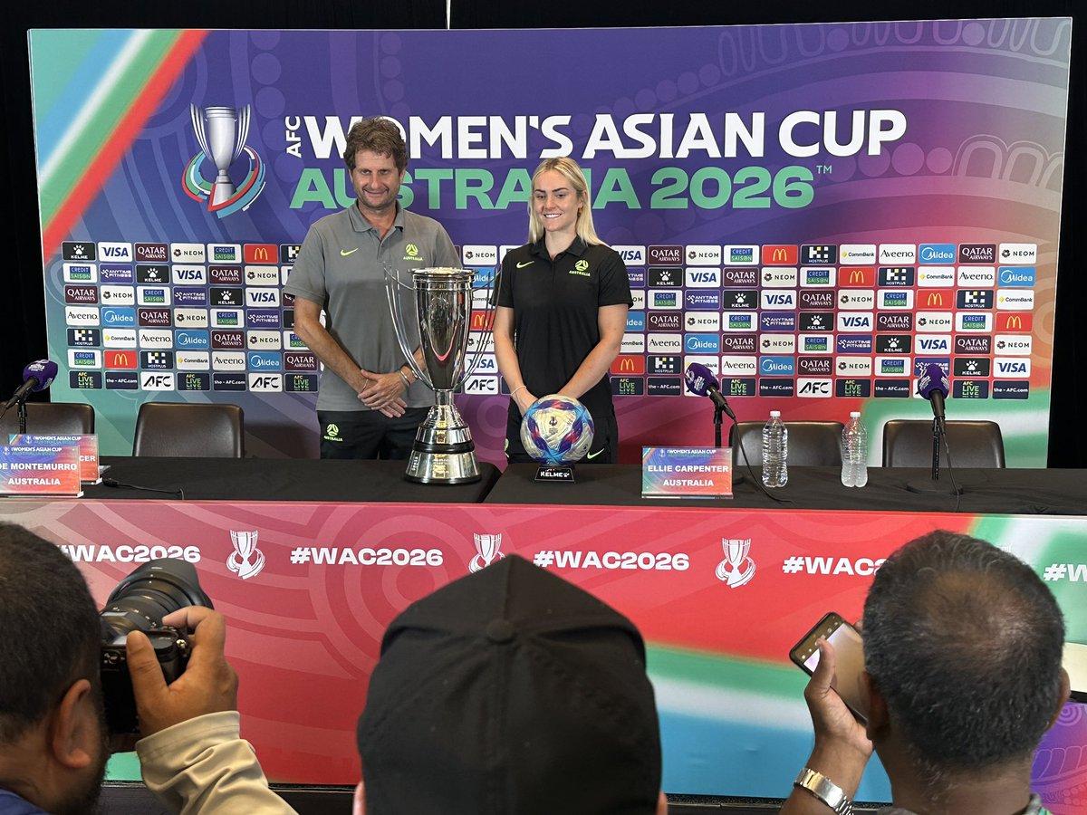 Texi Smith tweet media