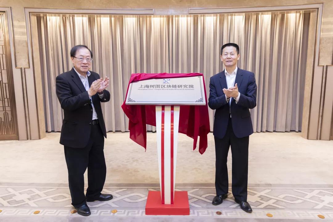 小李子 tweet media