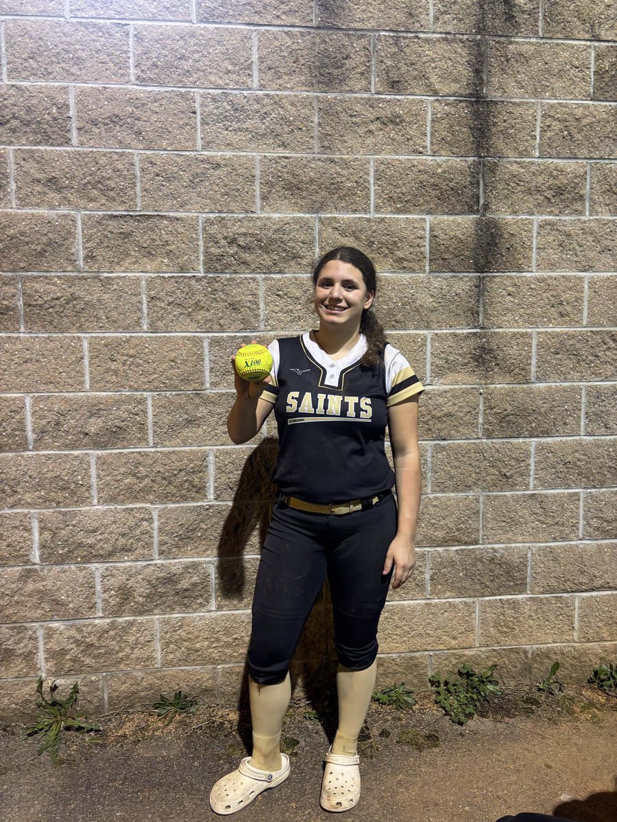 Ella_herald_0 tweet media