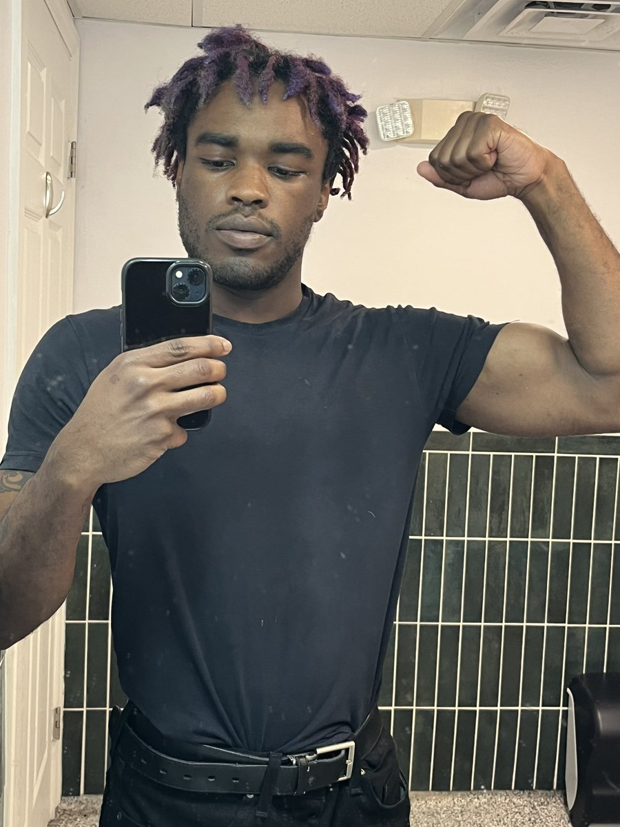 TheBigBadWolfae tweet media