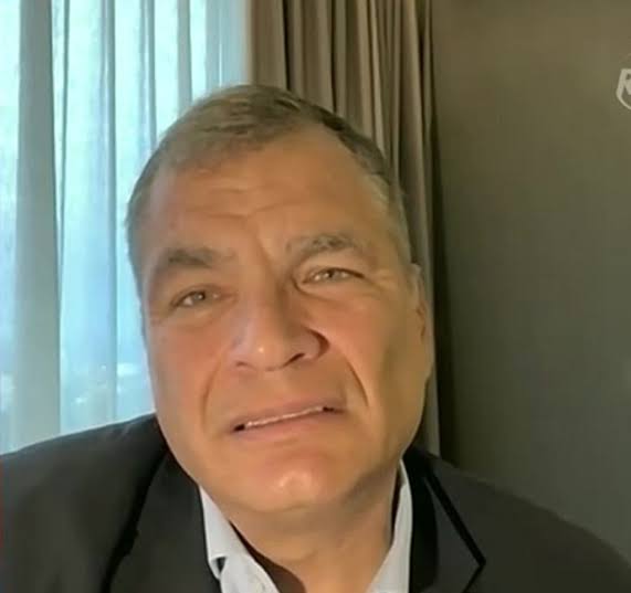 Politics Ec tweet media