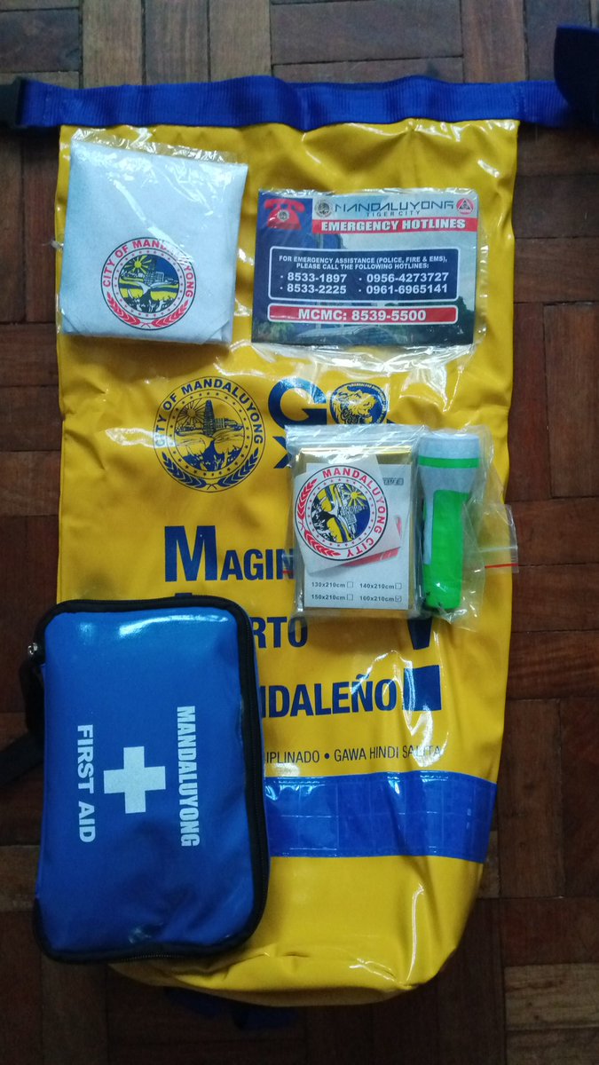 08brunoe's tweet photo. Mandaluyong go bag. Sa iba kaya ano laman if meron https://t.co/wAziGcWahs