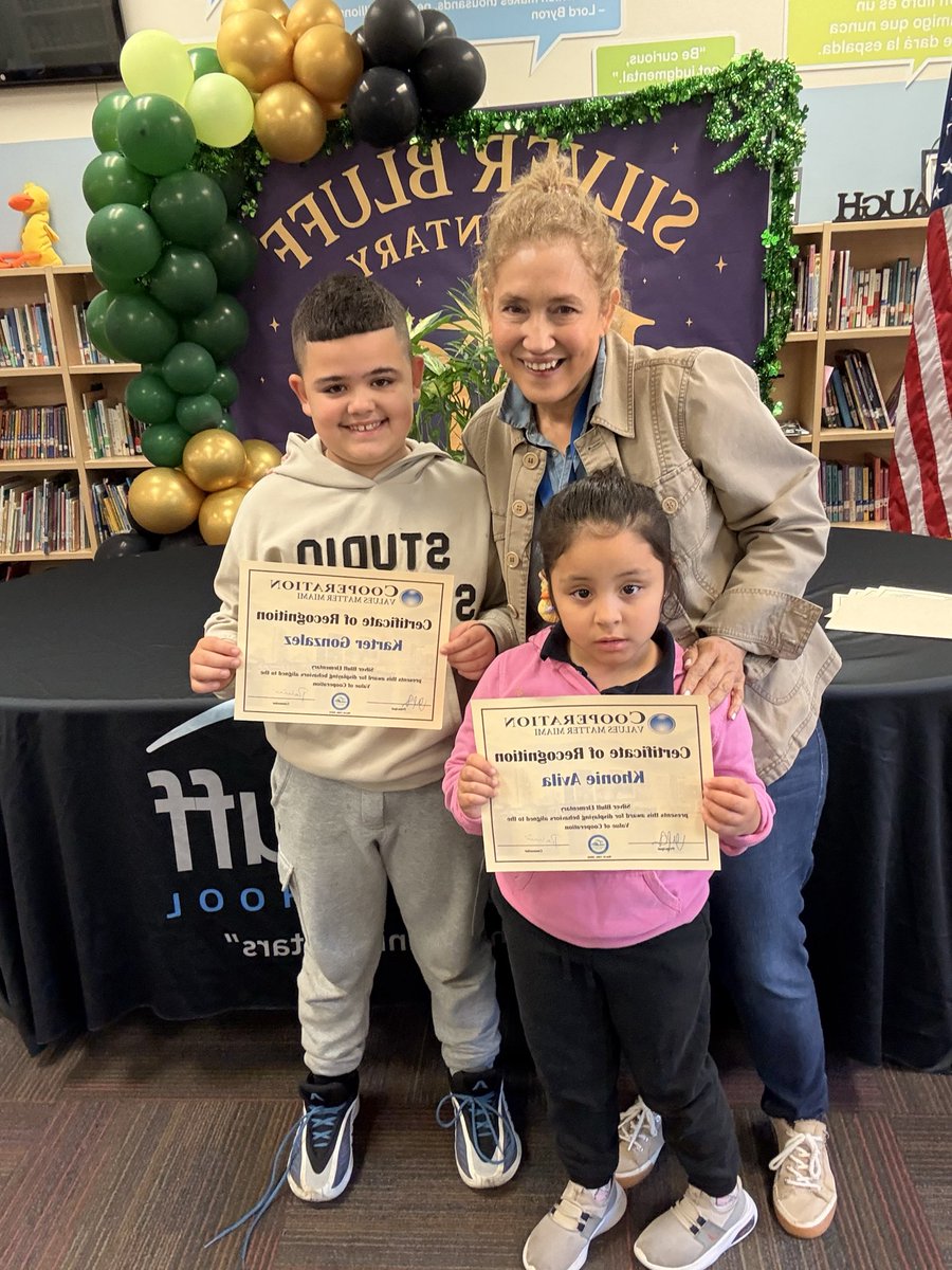 SilverBluffElem's tweet photo. Cooperation in action 💛
Big shoutout to the students recognized by teachers and staff for leading with teamwork and positivity this March! #ValuesMatterMiami https://t.co/Hl4a4mcNdE