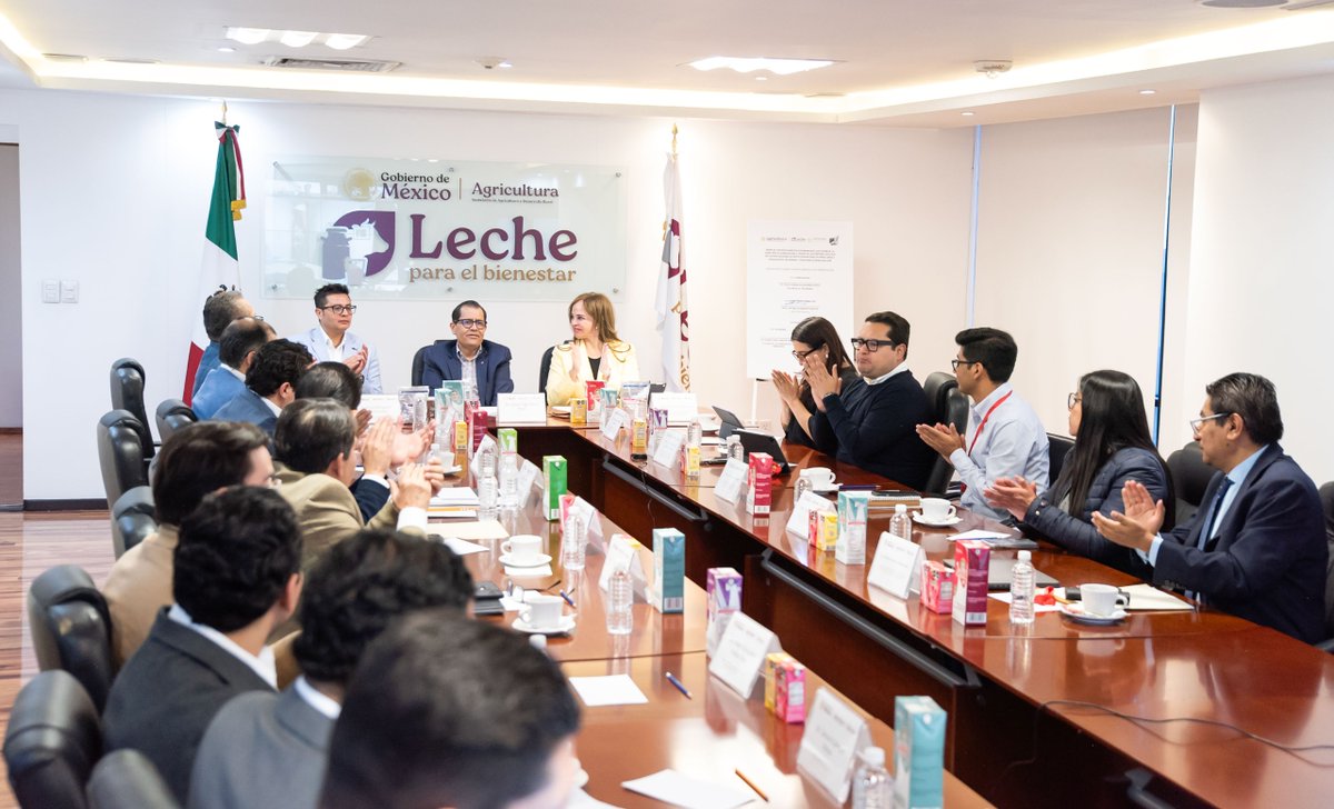 Secretaría Ejecutiva del Sistema Nacional de Protección Integral de Niñas, Niños y Adolescentes #SIPINNA y paraestatal Leche para el Bienestar firmaron convenio de para fortalecer el acceso de #niñas, #niños y #adolescentes a una alimentación nutritiva y de calidad #SomosSipinna