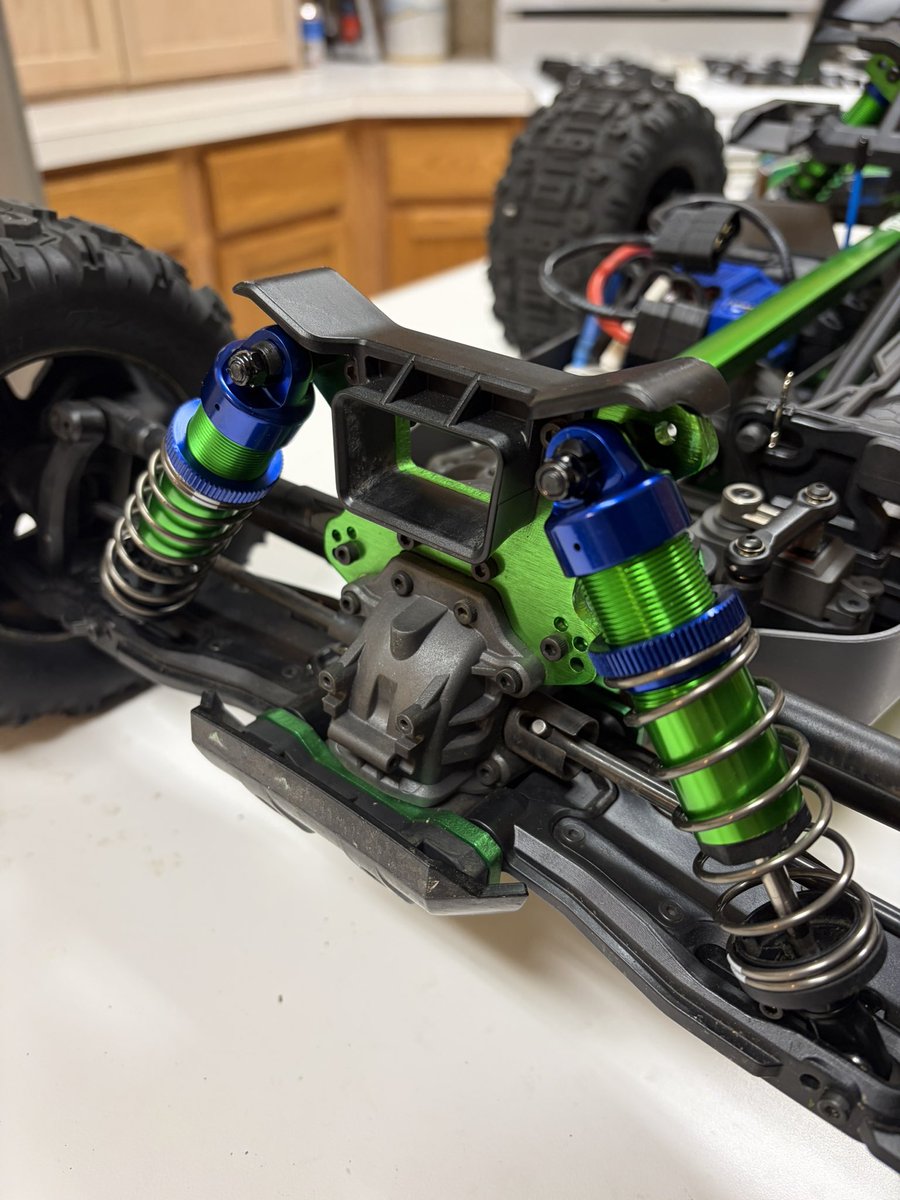 TechOperator tweet media