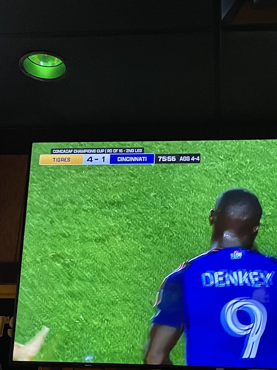 Jonny 2 Gnarly tweet media