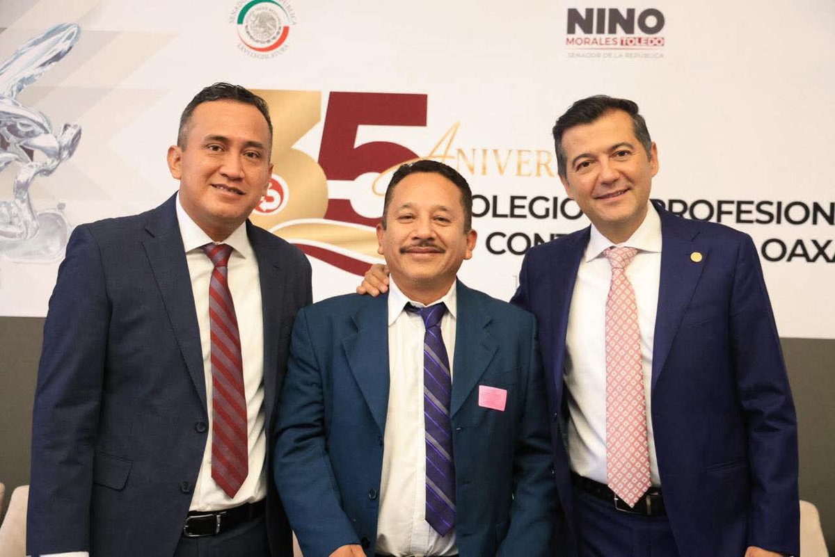 #Destacado 

<a href="/Nino_Morales1/">Antonino Morales Toledo</a>  reconoce trayectoria del Colegio de Profesionales de la Contaduría de Oaxaca en el Senado  

Ciudad de México, 19 de marzo de 2026.– El senador de la República por Oaxaca,  Antonino Morales Toledo, encabezó la entrega de reconocimientos al Colegio de