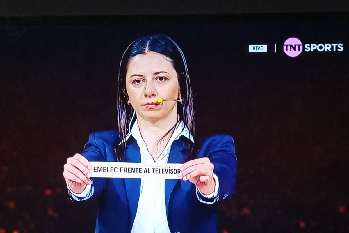 JAJAJAJA.., <a href="/IvanTrivinoS/">Iván Triviño</a> <a href="/PulpoAbraham/">Pulpo Abraham</a>