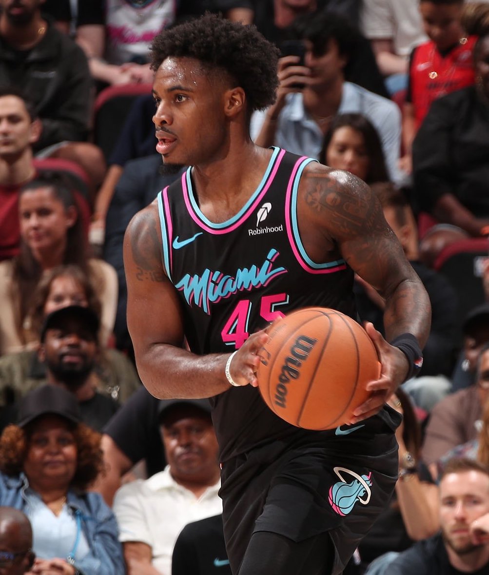 SleeperHeat tweet media