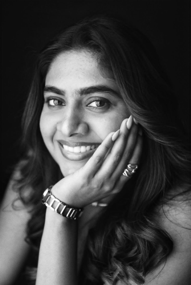Weekendvibes_'s tweet image. Nimisha Sajayan 🖤

#Nimisha #NimishaSajayan