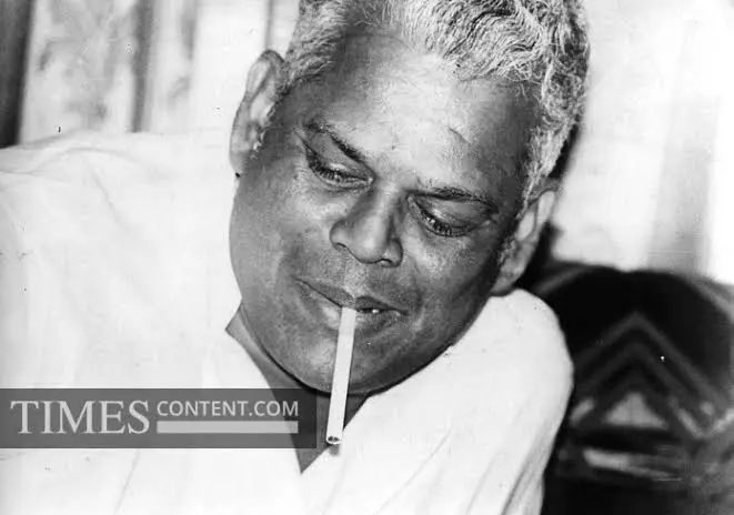 உளவாளி tweet media