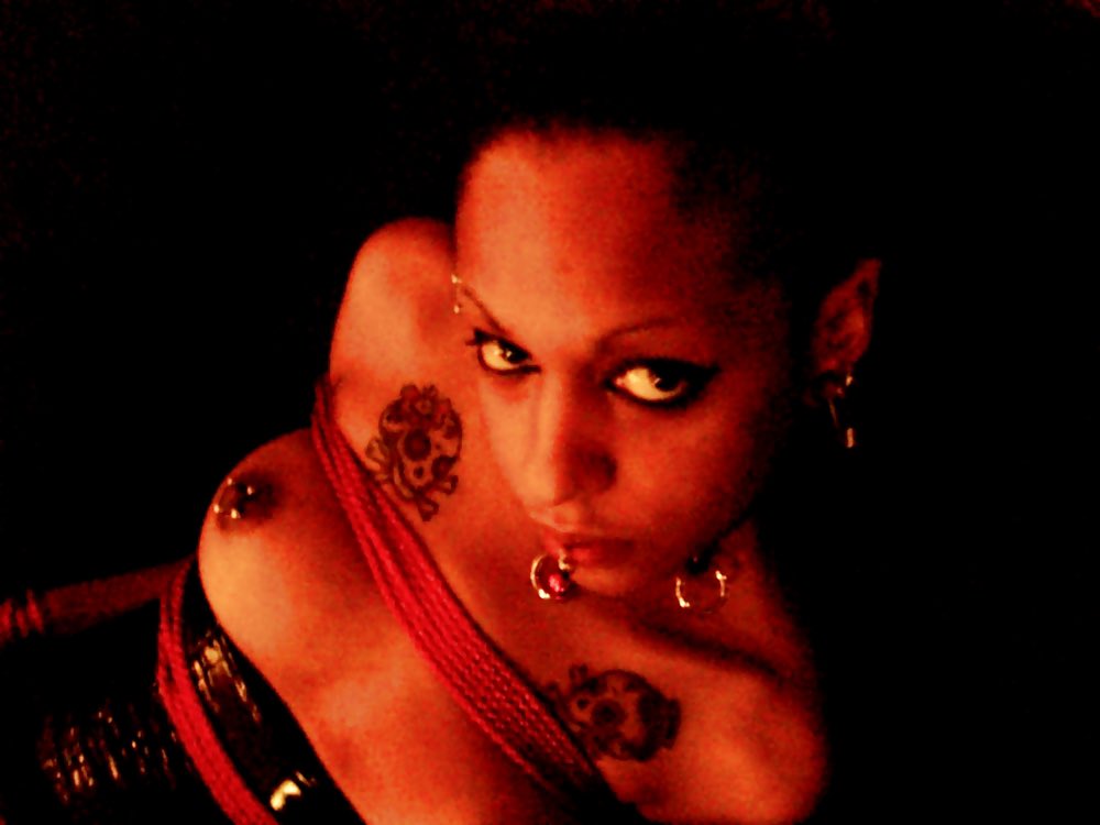 ebony erotica ✩ tweet media