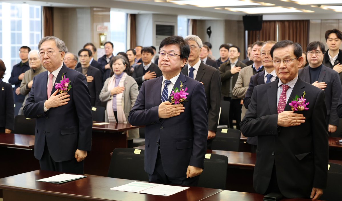 최교진 tweet media