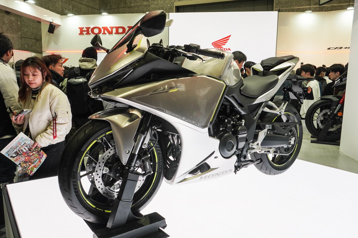 レスポンス tweet media