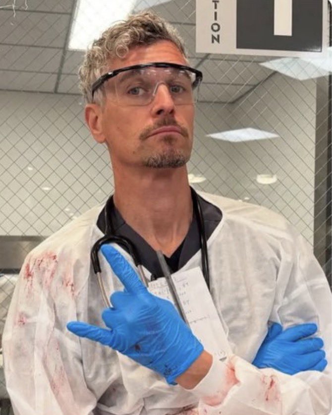 bald myha’la 🍨 tweet media