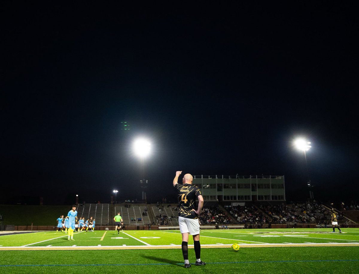 Liam Collins tweet media