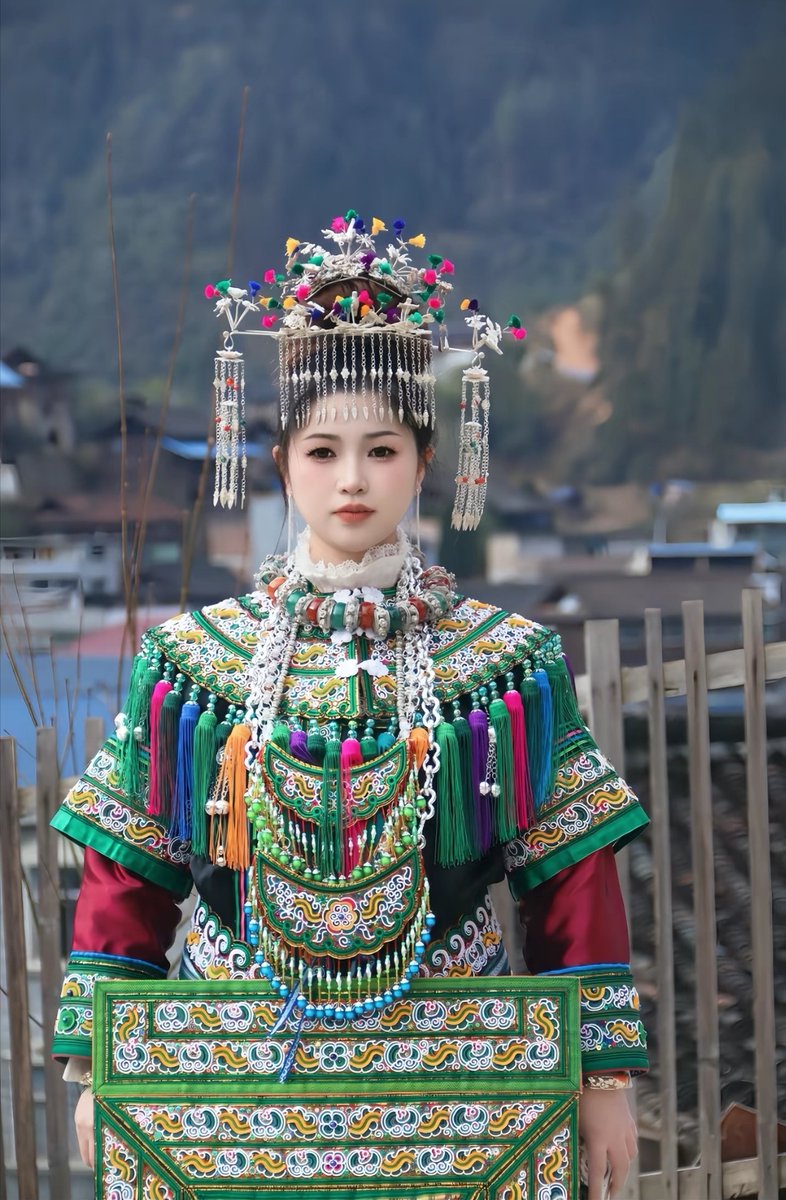 侗乡情(互关💯) tweet media