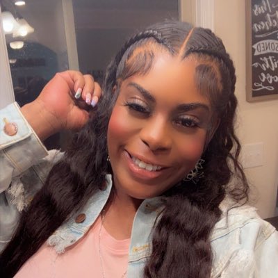 Ariellucky's tweet photo. #NewProfilePic https://t.co/dJb4F1Y5Ed