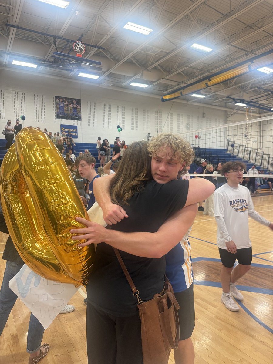 Marissa Kraus tweet media