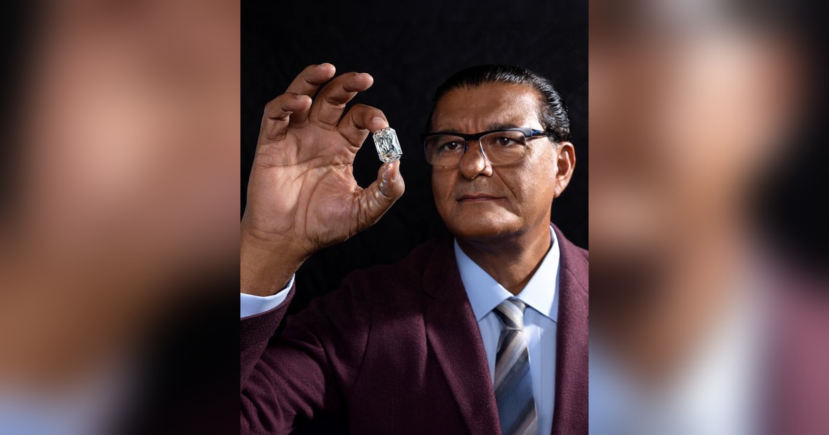 ジェイコブ＆コー創業40周年！特許「エンジェルカット」ダイヤ誕生✨世界限定18本「ビリオネア ダブルトゥールビヨン」298石79ct輝く！愛と精密の結晶💎 #ラグジュアリーウォッチ

✨詳細はこちら👇
genicpress.com