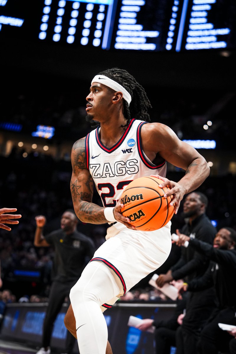 Gonzaga Basketball tweet media