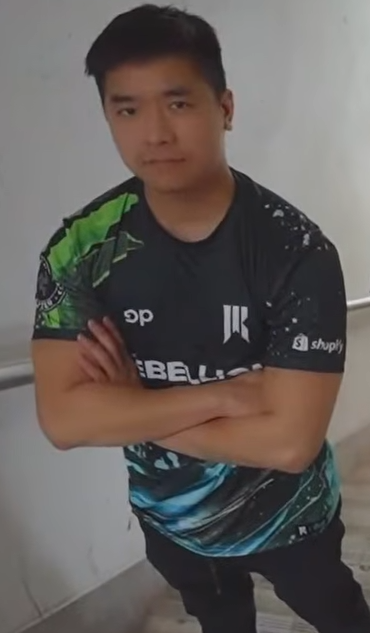 Lordbison tweet media