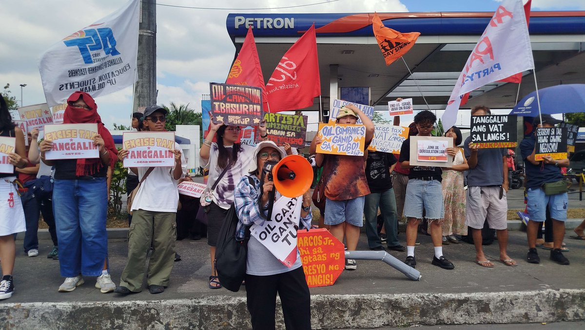 Philippine Collegian tweet media