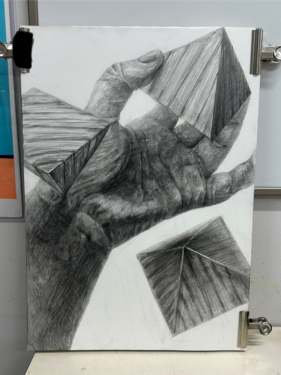 デッサン！手が好きでした！
4時間くらい！