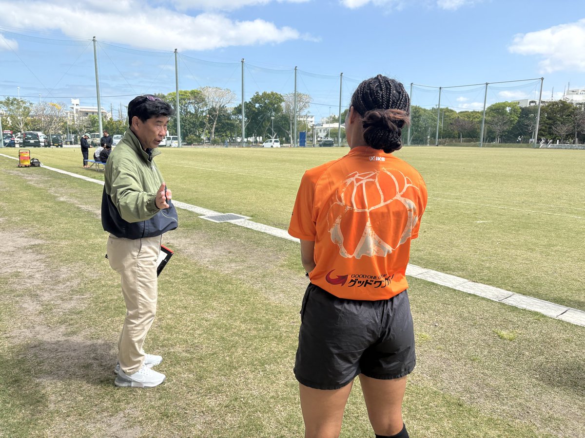 ORFU1968's tweet photo. 先日、エナジックスタジアム名護にて、九州巡回レフリー研修会が行��れました！
#沖縄県
#ラグビー
#レフリー
#トップレフリー育成支援事業
#砂川口腔ケアクリニック
#株式会社グッドワン
#さむら脳神経クリニック
#盛虎ジャパン株式会社
#有限会社テレネット沖縄
#有限会社ノースンカーファクトリー https://t.co/xd9XQVvnbA