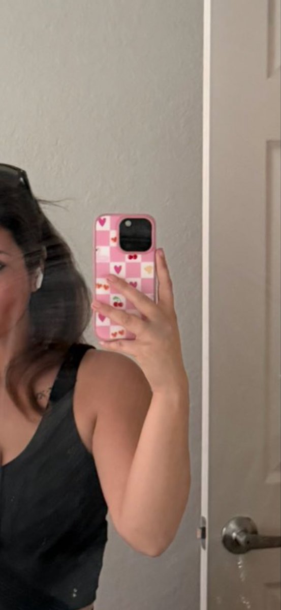 RedWallet tweet media