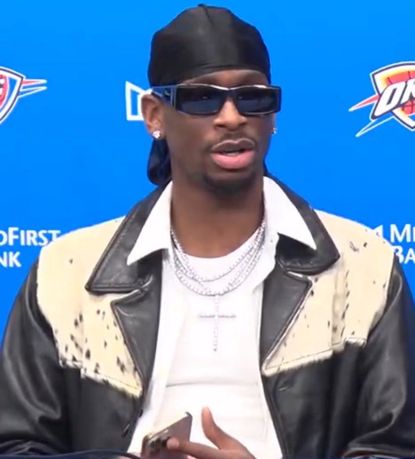 BACK PLUG BANDIT 🔌🥷🐈‍⬛ tweet media