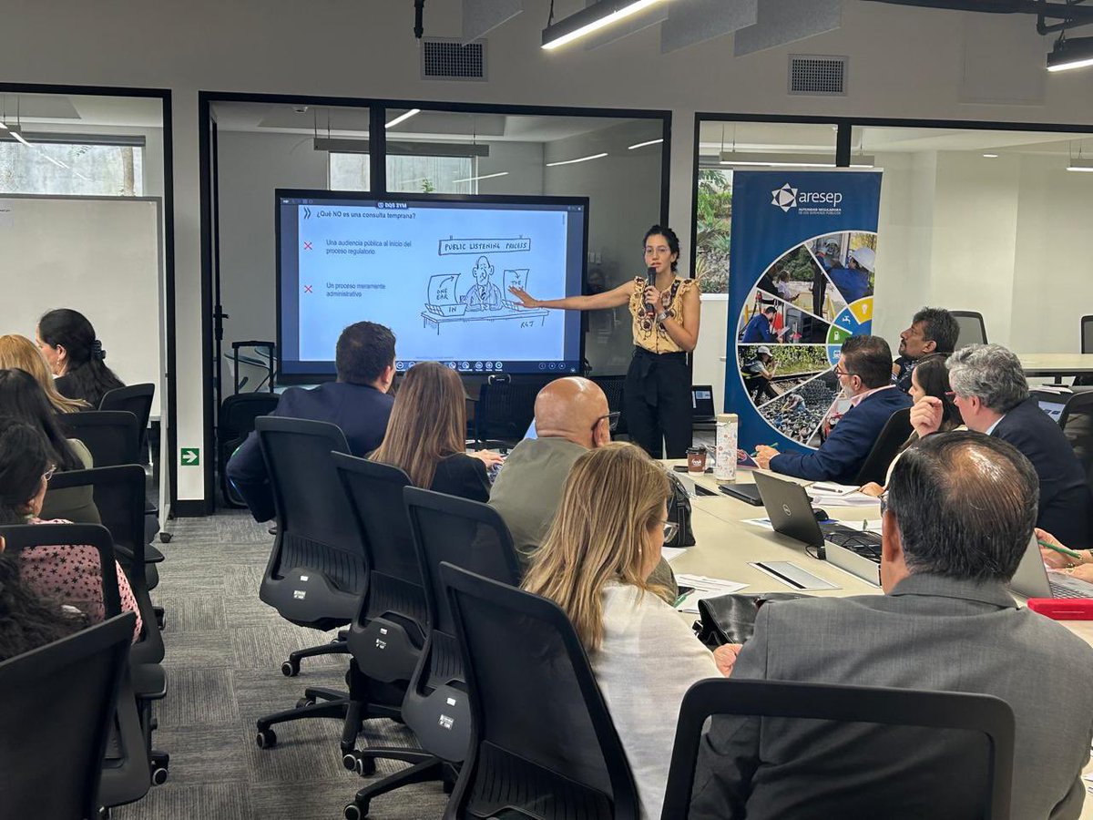 OCDE Política Regulatoria tweet media