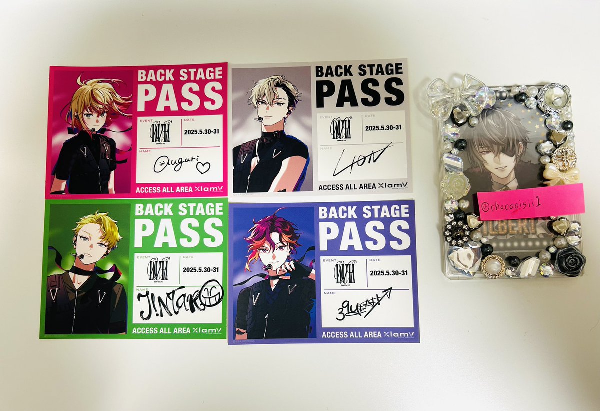 n ❤︎ tweet media